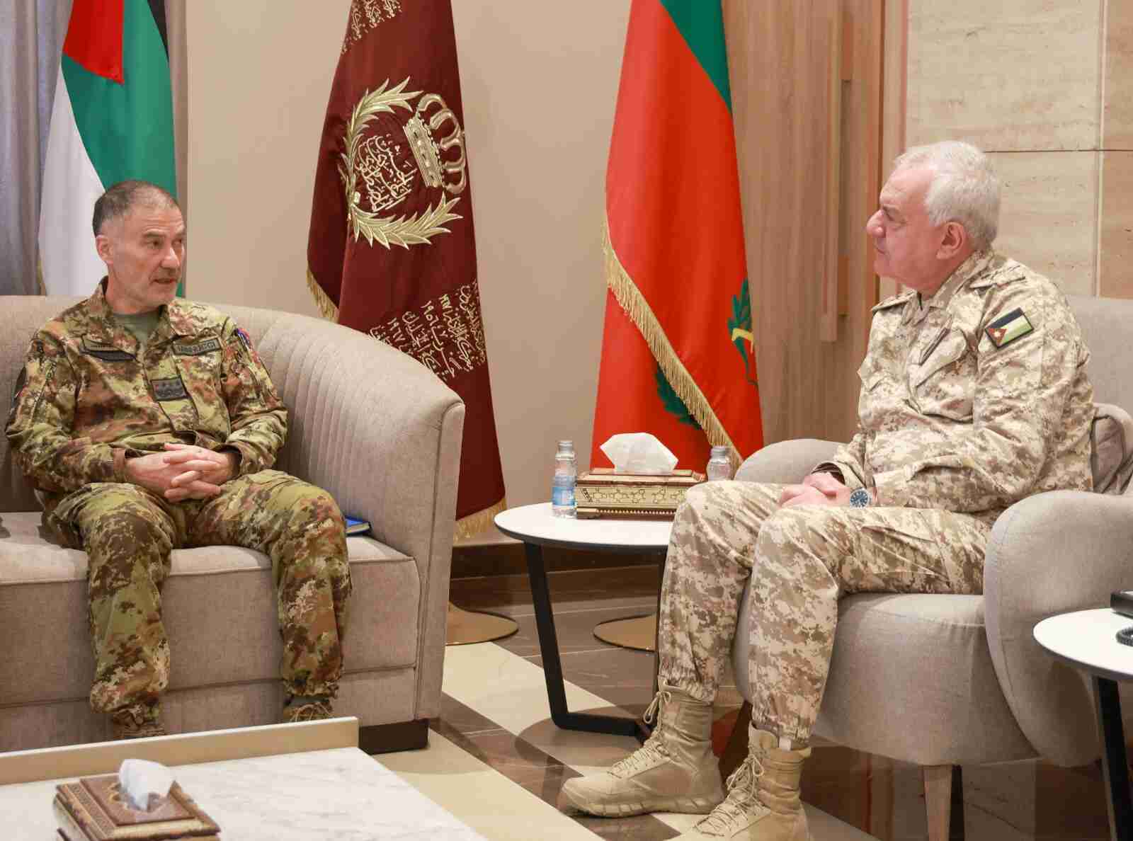 رئيس هيئة الأركان المشتركة يستقبل قائد قيادة العمليات المشتركة للجيش الإيطالي