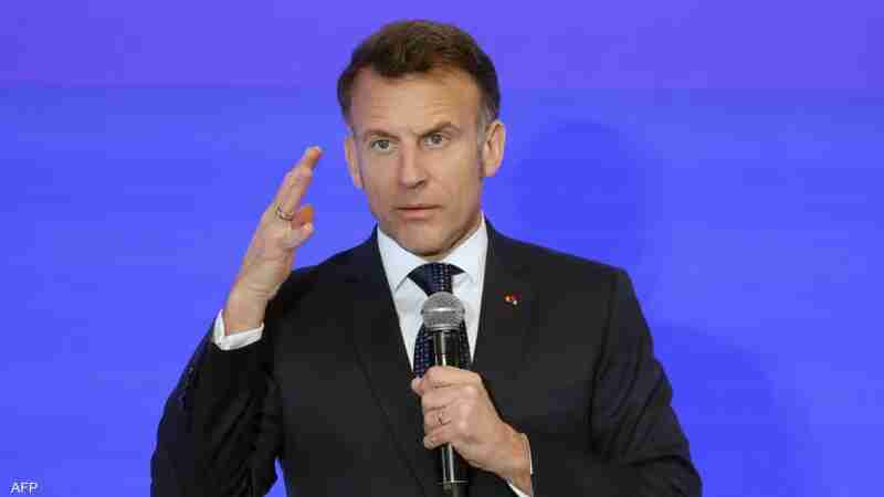 ماكرون يتهم ترامب بإفراغ حلف شمال الأطلسي من مضمونه
