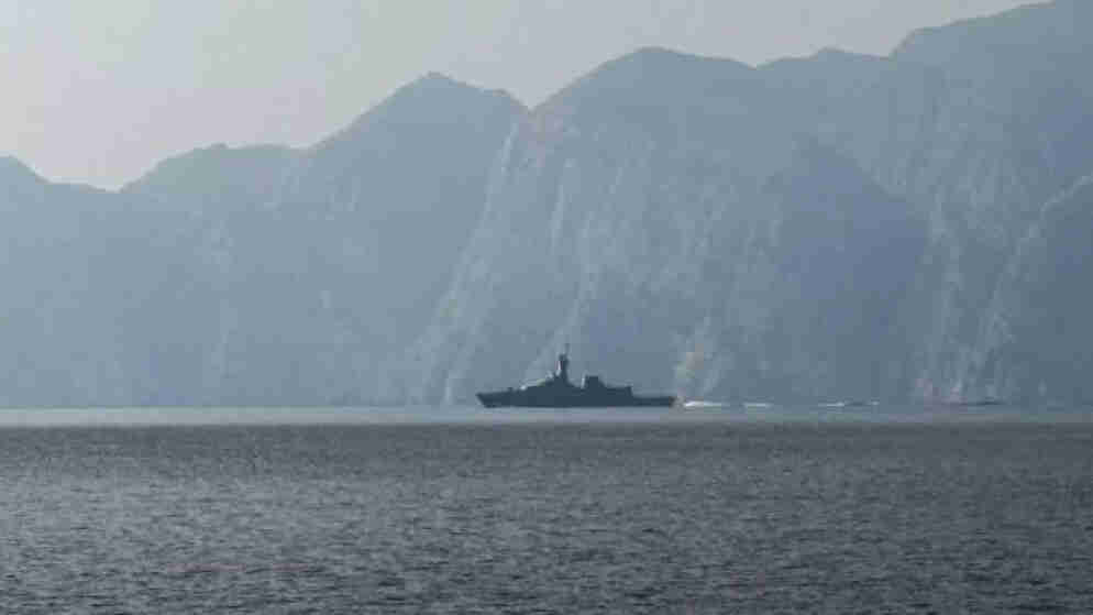 ناقلة غاز ترفع علم الهند تعبر مضيق هرمز