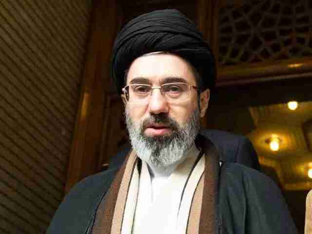 التايمز البريطانية: مجتبى خامنئي فاقد للوعي ويتلقى العلاج في قم