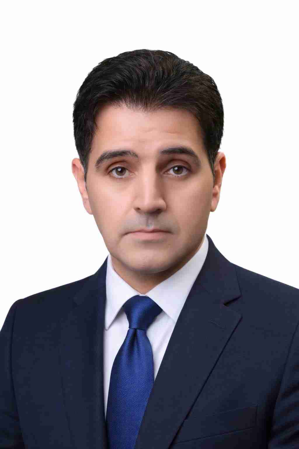 الرئيس اللبناني يحبس أنفاسه في هدنة ترامب