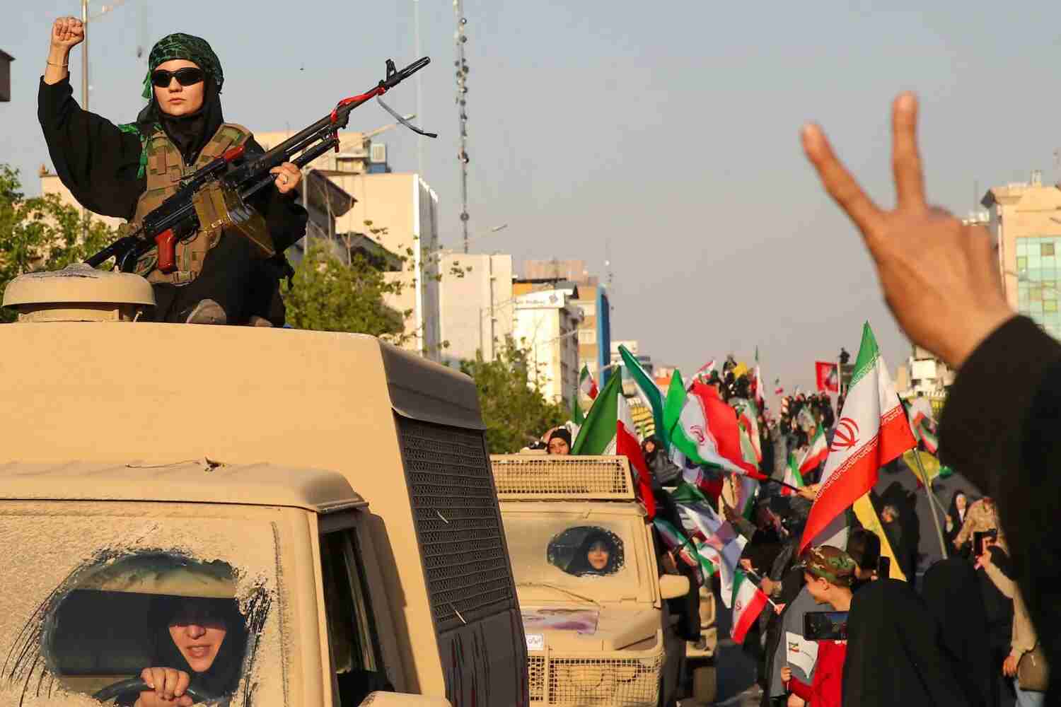 الإيرانيون يخشون من تفاقم الضغوط بعد الحرب وحملة القمع