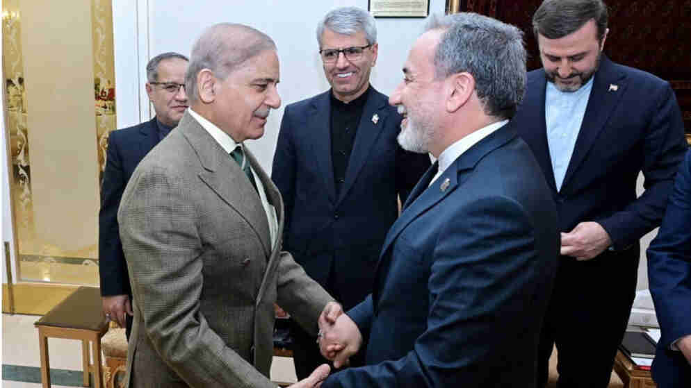 وكالة مهر: من المتوقع أن يزور عراقجي باكستان مجددا بعد سلطنة عُمان