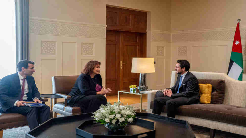 ولي العهد يلتقي المفوضة الأوروبية لشؤون منطقة المتوسط