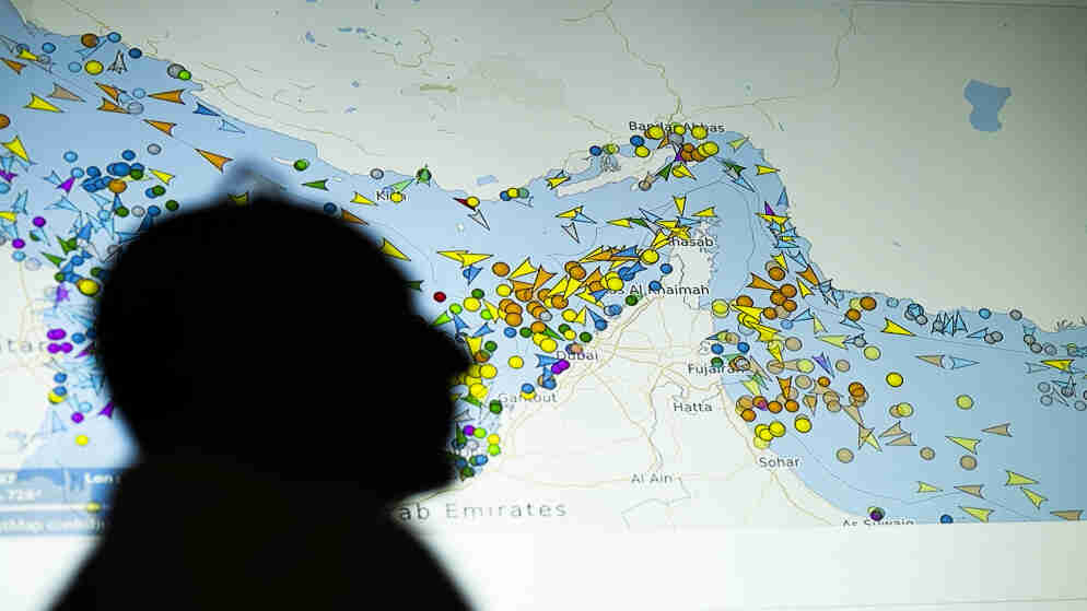 قطر: على إيران عدم استخدام مضيق هرمز "لابتزاز" دول الخليج