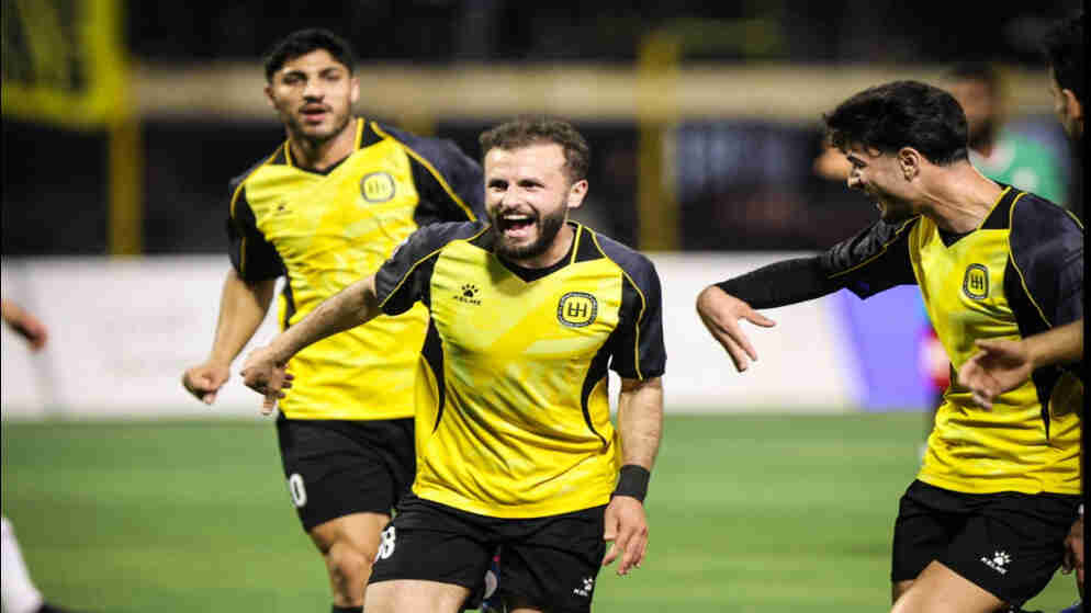 الحسين يقصي الوحدات بثلاثية ويضرب موعدا مع الرمثا في نهائي كأس الأردن