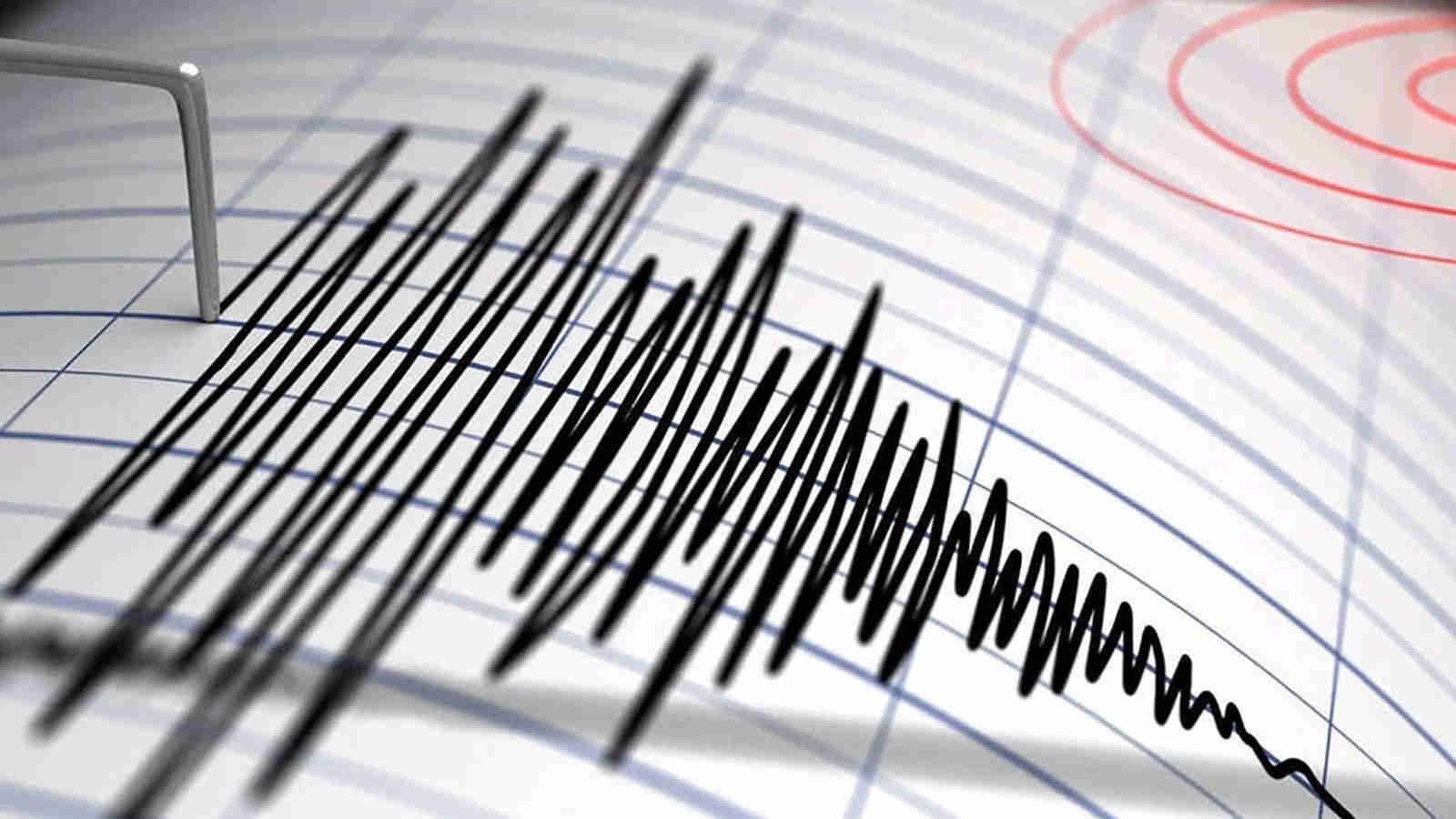 زلزال بقوة 4.6 درجة يضرب الحدود بين محافظتي طهران ومازندران