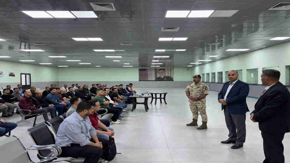 وصول طواقم المستشفى الميداني الأردني جنوب غزة 10 إلى أرض المهمة
