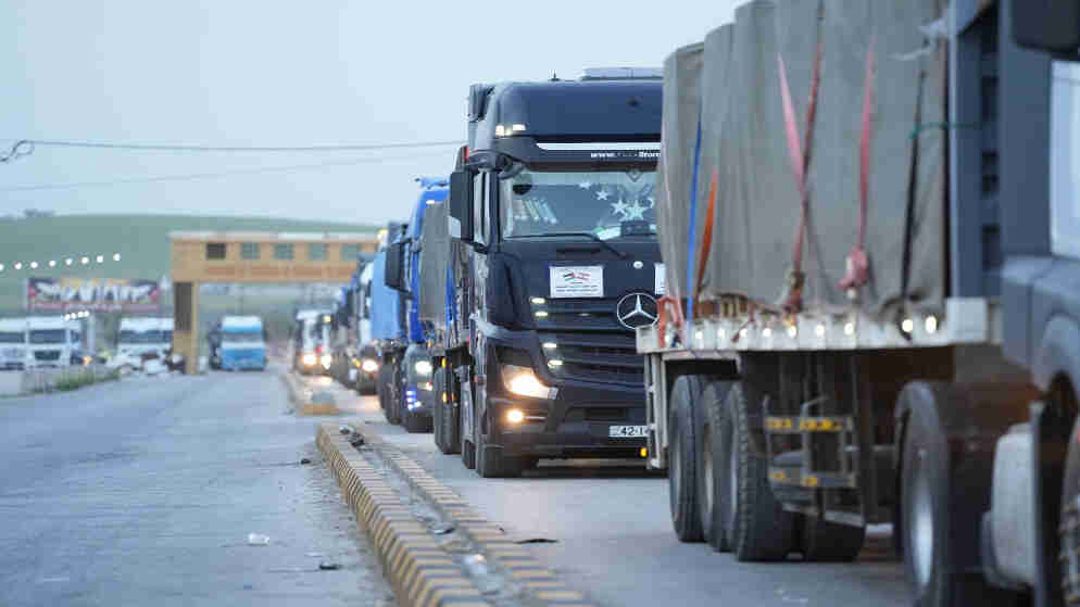 الخيرية الهاشمية تُسيّر خامس قافلة إغاثية إلى لبنان مكونة من 25 شاحنة