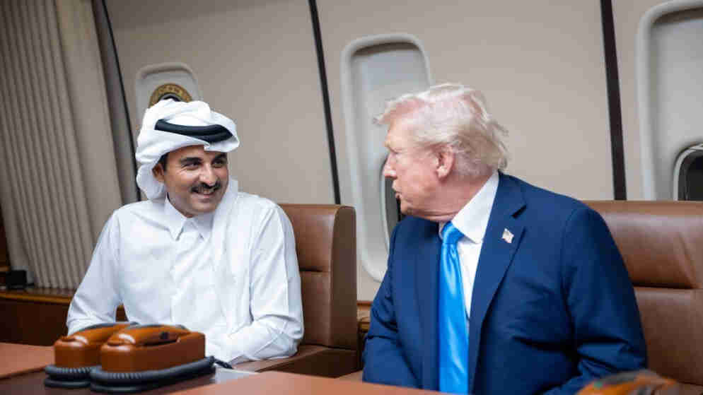 أمير قطر وترامب يبحثان جهود التهدئة ودعم المساعي الدبلوماسية لخفض التصعيد