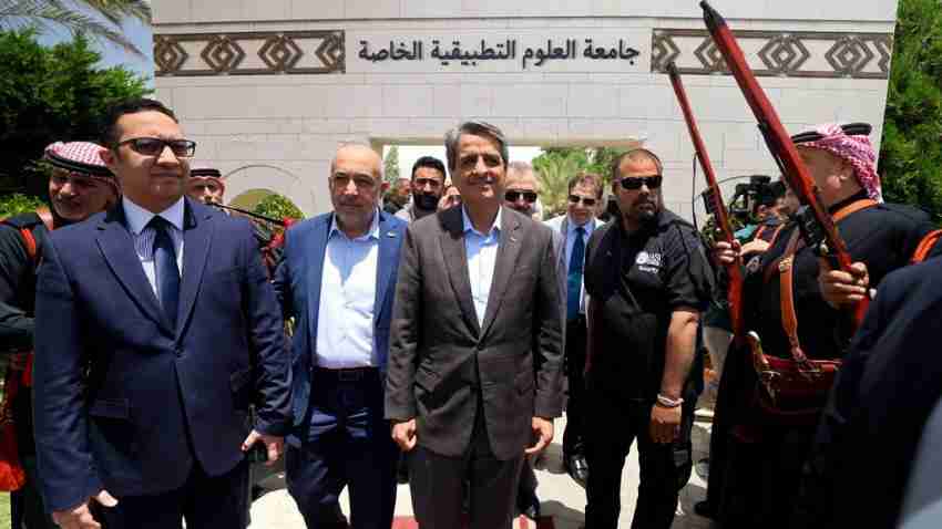 وزير الشباب يرعى فعاليات حفل عيد الاستقلال الـ80 ومعرض الجاليات في العلوم التطبيقية