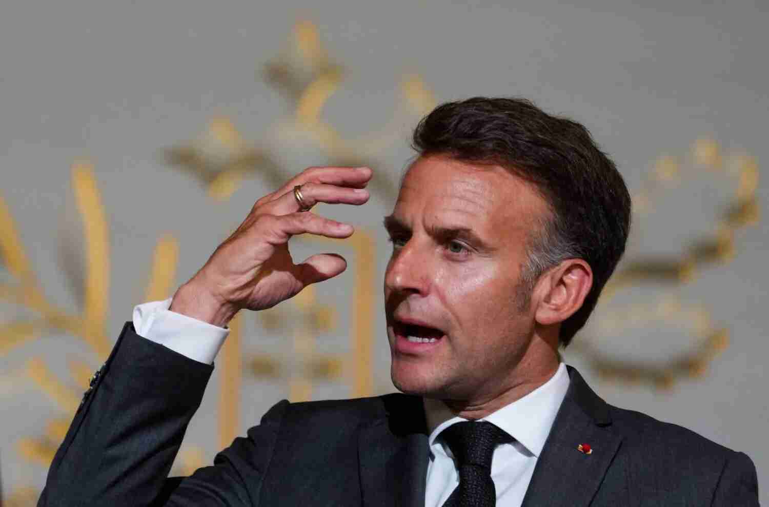ماكرون يحذِّر بيلاروسيا من التورُّط في الحرب على أوكرانيا