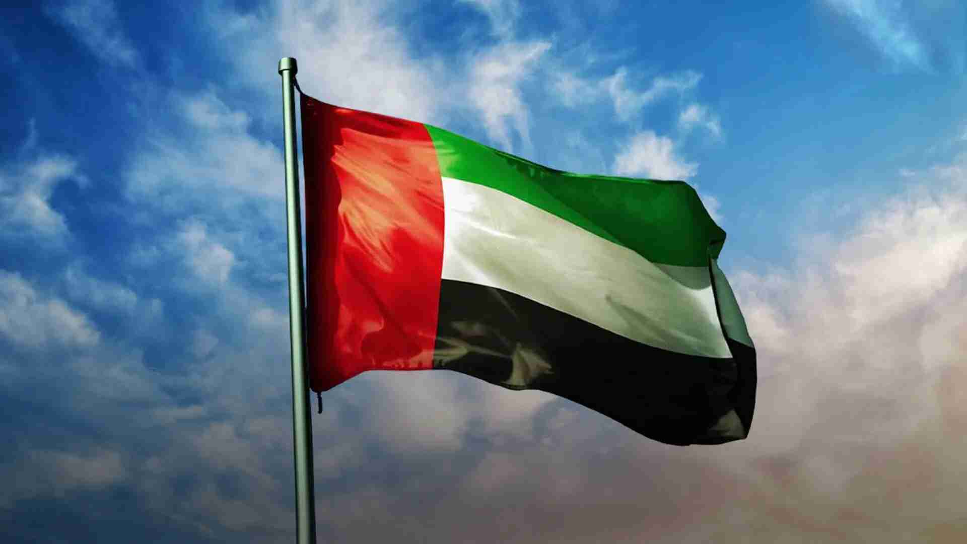 الإمارات تُدين اعتداءات إيران على الكويت وتؤكد تضامنها الكامل معها