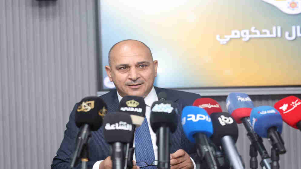 الخرابشة: إصدار تطبيق خاص بالتكسي الأصفر خلال الفترة المقبلة