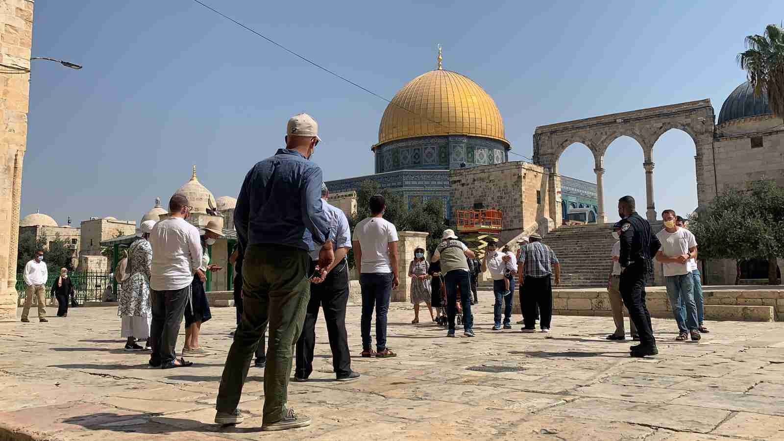 عشرات المستوطنين يقتحمون المسجد الأقصى ويؤدون طقوسا تلمودية