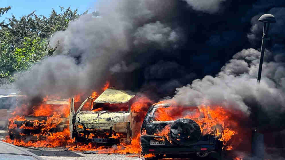 مصدر: 12 قتيل على الأقل في غارات اسرائيلية على جنوب لبنان