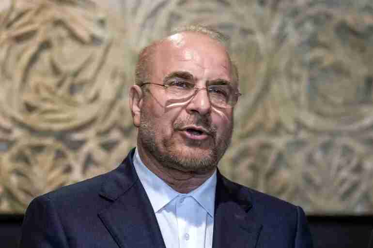 كبير المفاوضين الإيرانيين يؤكد أن طهران ستتولى إدارة مضيق هرمز