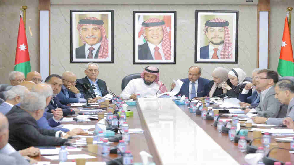التعليم النيابية تستمع إلى مقترحات الجامعات حول مشروع القانون المعدل لقانون الجامعات الأردنية