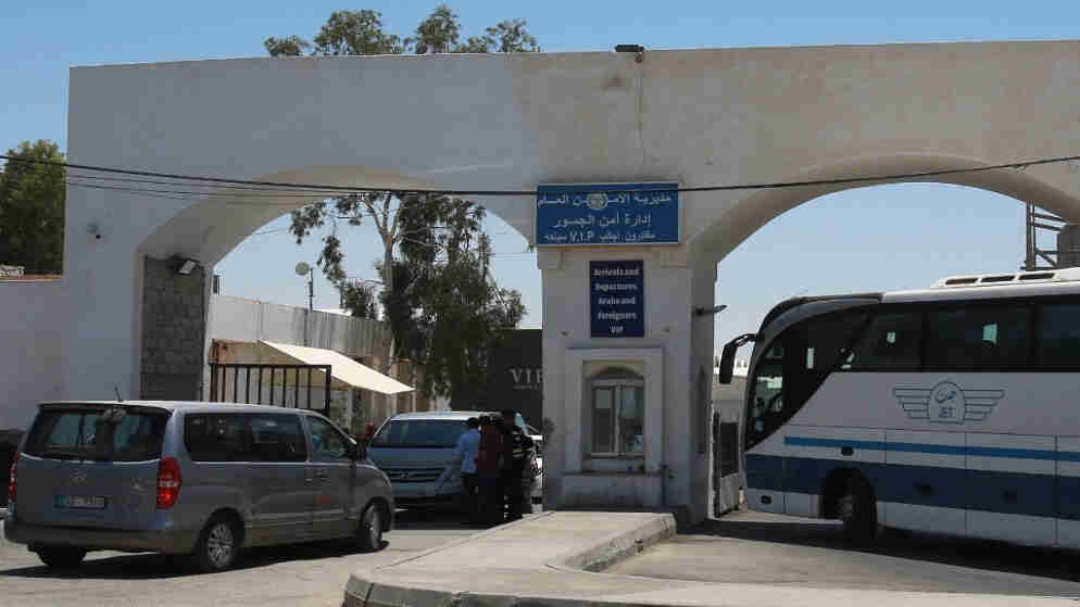 إضراب الجانب الإسرائيلي يعرقل عبور مسافري جسر الملك حسين