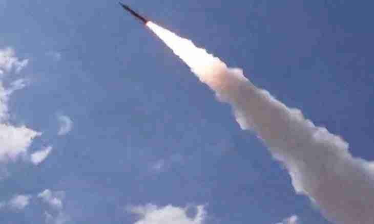 إيران: قذائف أميركية أصابت موقعا مدنيا ولا أنباء عن إصابات